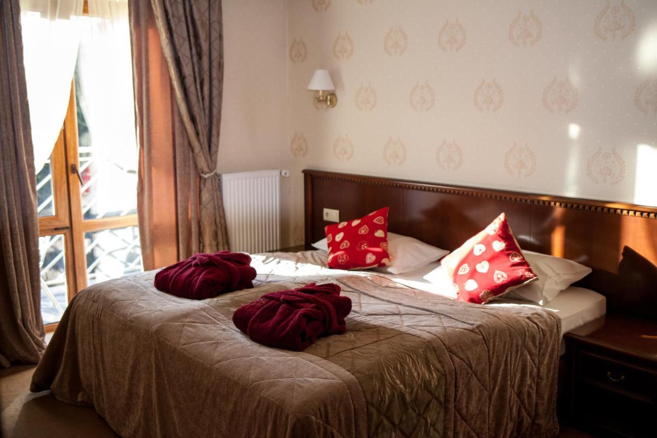 Romantik Spa Hotel Jaremče Exteriér fotografie