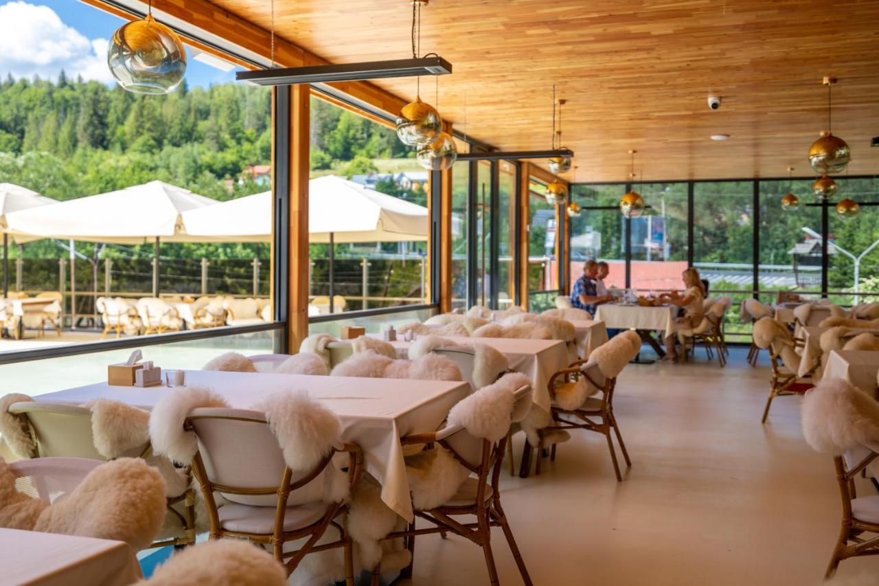 Romantik Spa Hotel Jaremče Exteriér fotografie